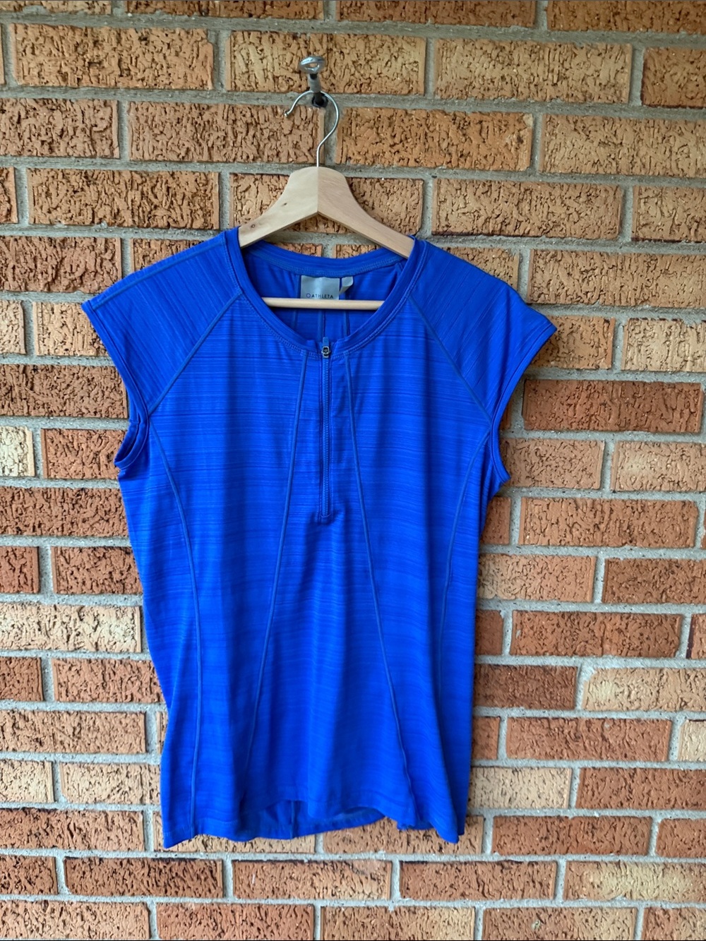 Athleta Cycling Jersey Like New Short Zip Front Performance Blue Back Pocket